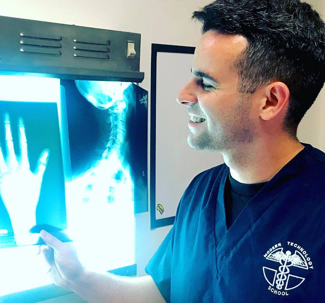 An X-Ray Technician career offers many employment opportunities and options to match your needs, personality, and schedule.