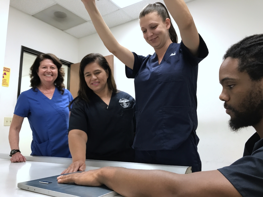 The Benefits of Attending a Small X-ray Technician School in California